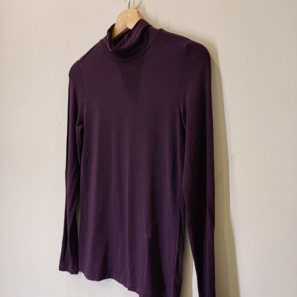 Aritzia Babaton Women's Violet Lightweight Slim Fit Long Sleeve Turtleneck | S - Picture 6 of 8
